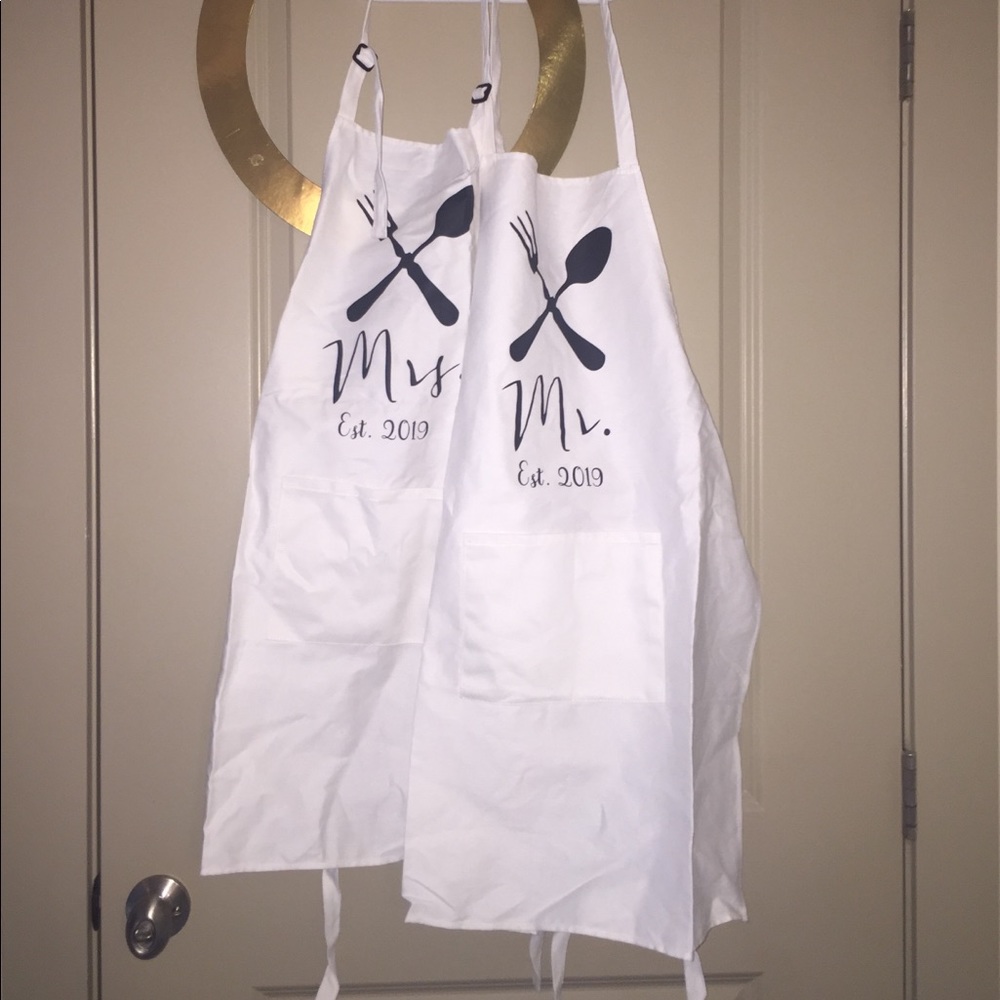 Mr. & Mrs. aprons